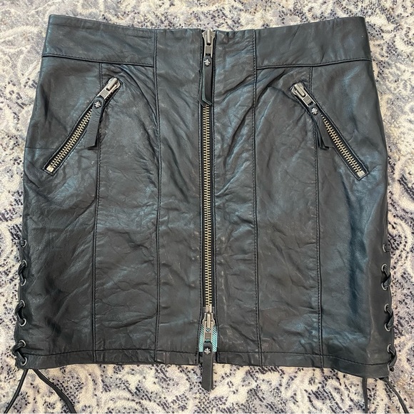 Harley-Davidson Black Leather Lambskin Wild Side Mini Skirt - Picture 2 of 9
